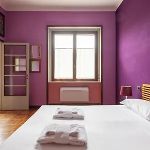 https://ticinese-master-guest-apartment-close-to-duomo.it-lombardy.com